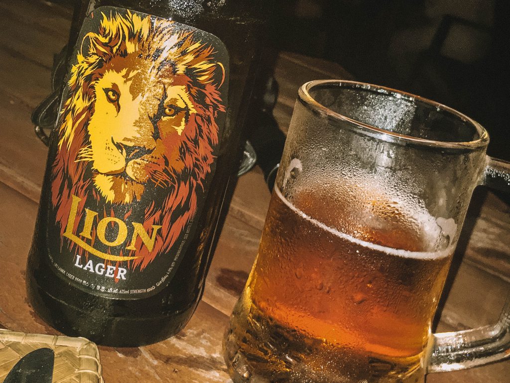 Lion Bier eten en drinken Sri Lanka